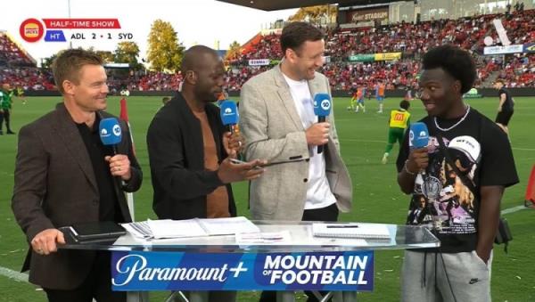 18岁澳国脚伊兰昆达:我想踢一线队比赛,已告诉拜仁希望被外租 18岁澳国脚伊兰昆达:我想踢一线队比赛,已告诉拜仁希望被外租