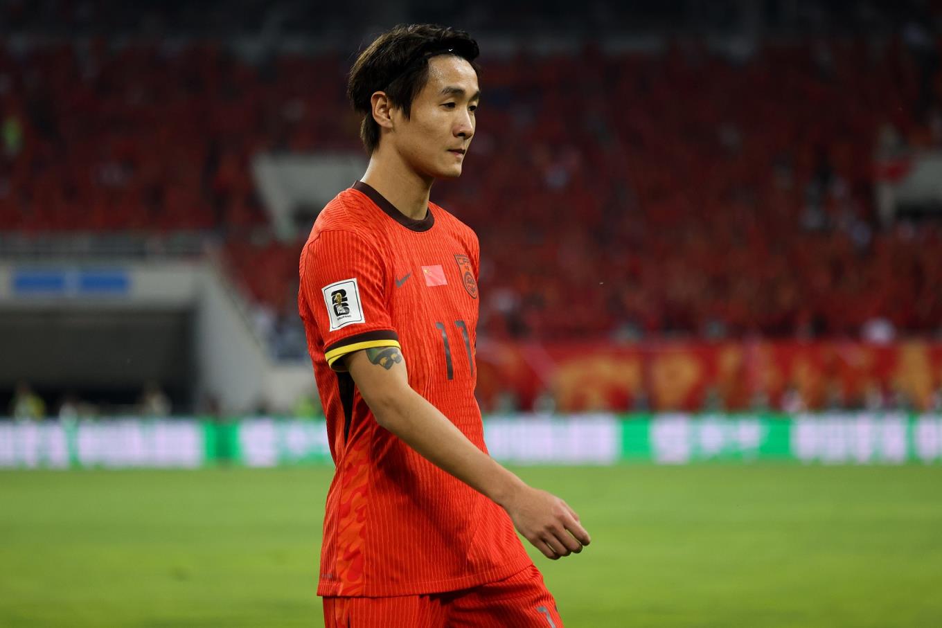 “韦世豪 广州队怎么过的准入”登上微博热搜榜 “韦世豪 广州队怎么过的准入”登上微博热搜榜